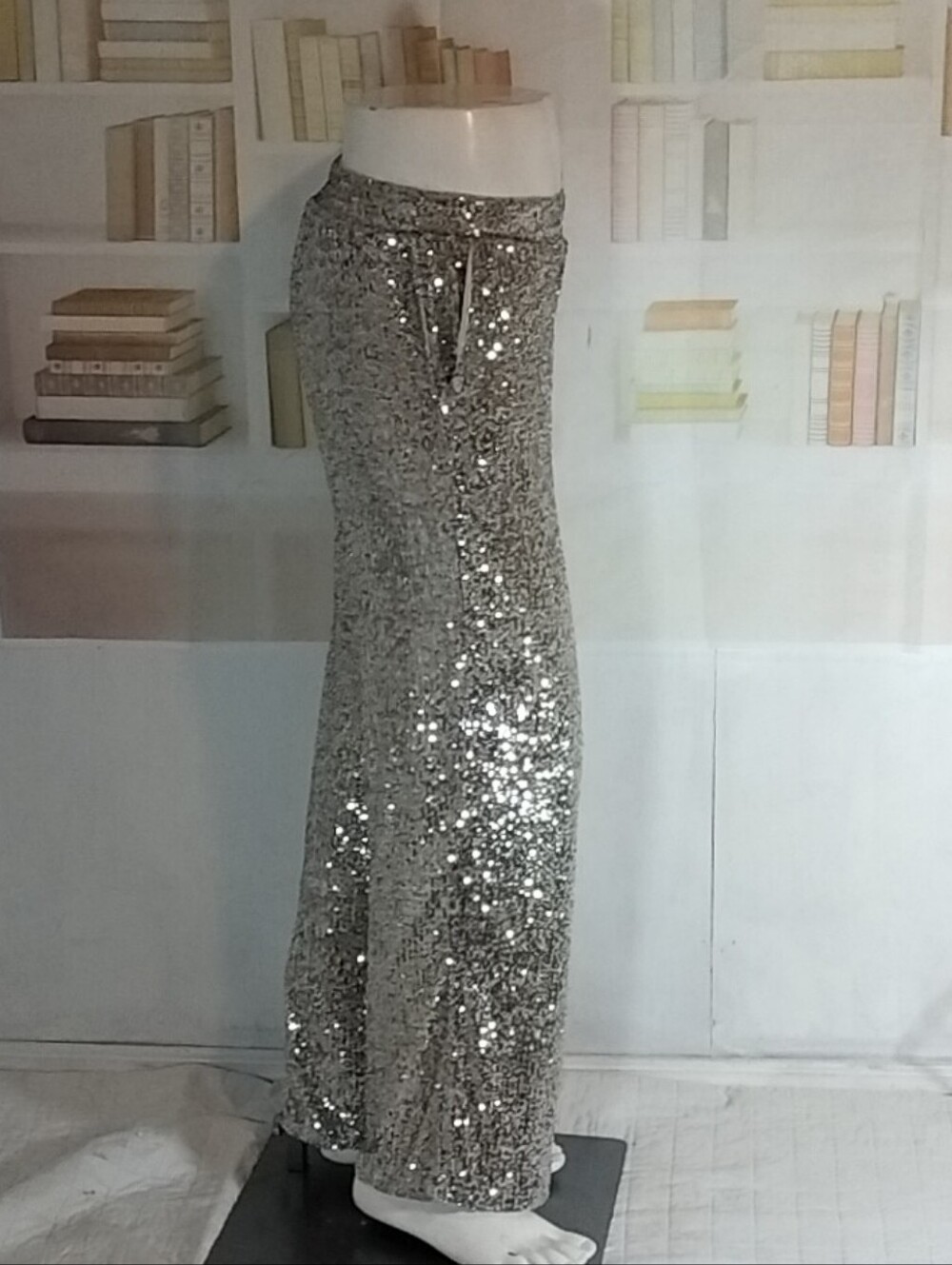 Silver Sequin Straight-Leg Pants - Picture 5 of 6